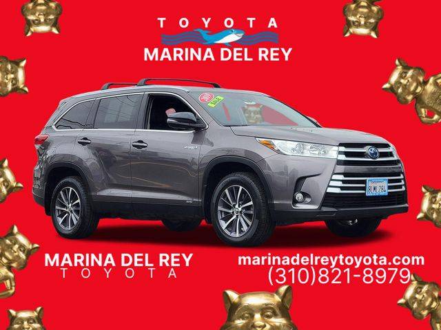 2019 Toyota Highlander Hybrid XLE AWD photo