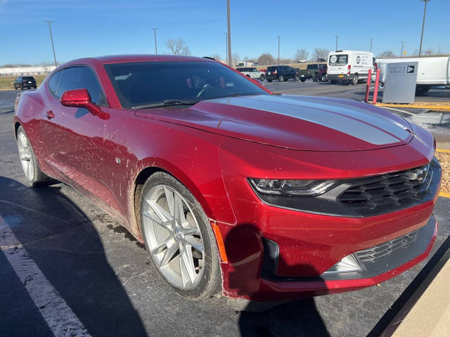 2019 Chevrolet Camaro 1LT RWD photo