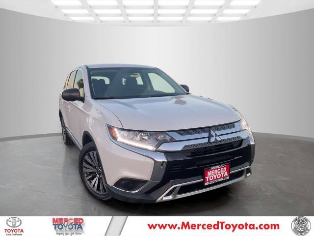 2019 Mitsubishi Outlander ES FWD photo