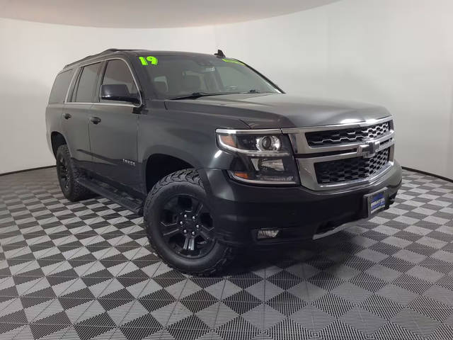 2019 Chevrolet Tahoe LT 4WD photo