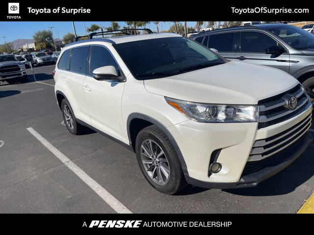 2019 Toyota Highlander XLE FWD photo