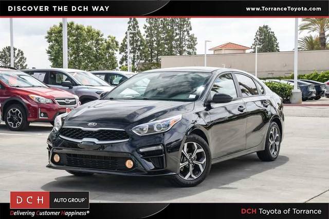 2019 Kia Forte LXS FWD photo