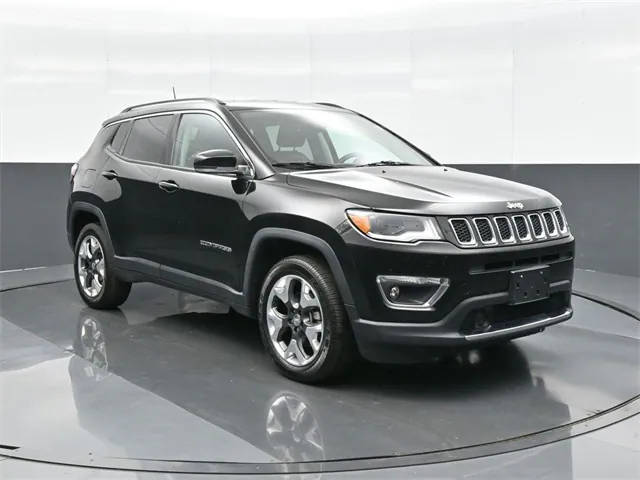 2018 Jeep Compass Limited 4WD photo