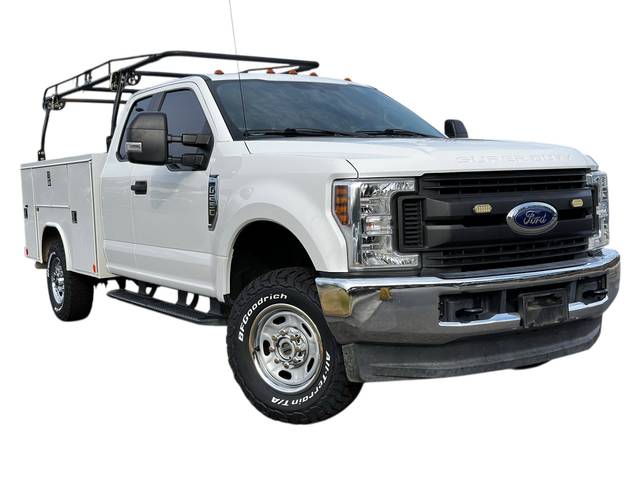 2019 Ford F-250 Super Duty XL 4WD photo