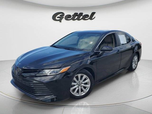 2019 Toyota Camry LE FWD photo