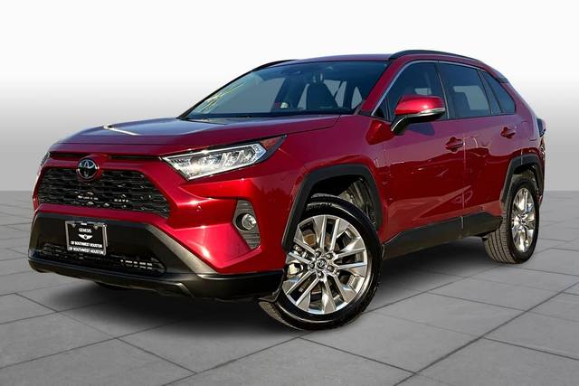 2019 Toyota RAV4 XLE Premium FWD photo