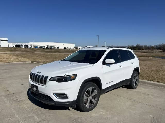 2019 Jeep Cherokee Limited 4WD photo