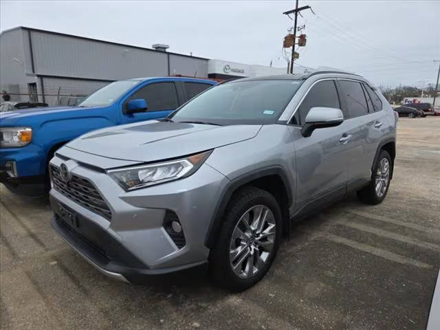 2019 Toyota RAV4 Limited FWD photo