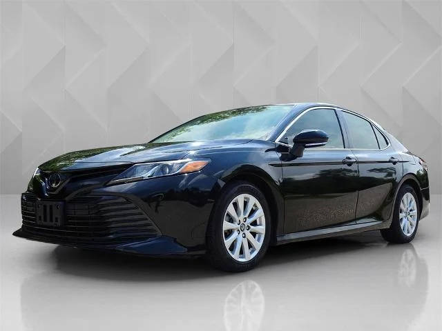 2019 Toyota Camry LE FWD photo