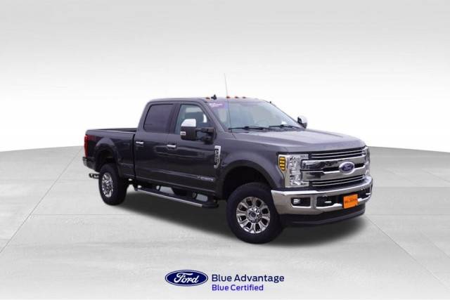 2019 Ford F-350 Super Duty LARIAT 4WD photo