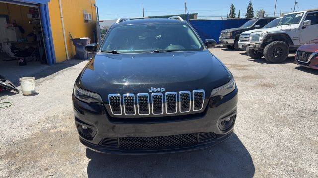 2019 Jeep Cherokee Latitude Plus 4WD photo