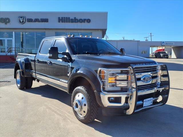 2019 Ford F-450 Super Duty LARIAT 4WD photo