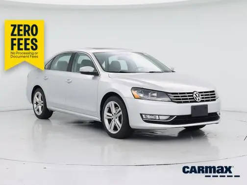 2015 Volkswagen Passat 1.8T SEL Premium FWD photo