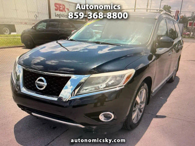 2016 Nissan Pathfinder Platinum 4WD photo