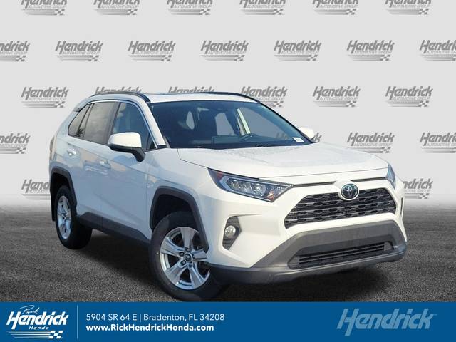2019 Toyota RAV4 XLE FWD photo