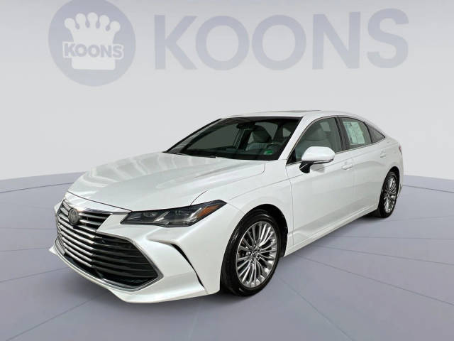 2019 Toyota Avalon Limited FWD photo