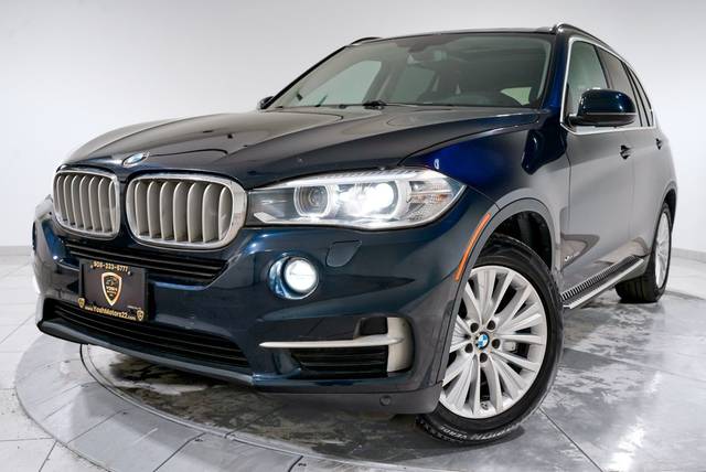 2015 BMW X5 xDrive50i AWD photo
