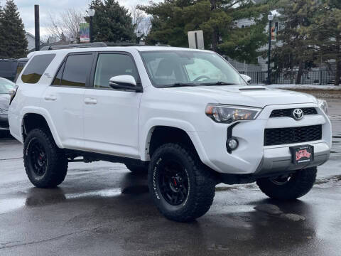 2019 Toyota 4Runner TRD Off Road Premium 4WD photo