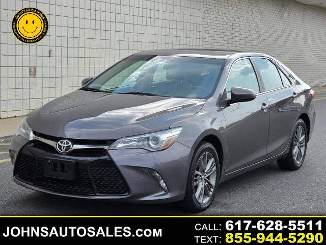 2017 Toyota Camry SE FWD photo