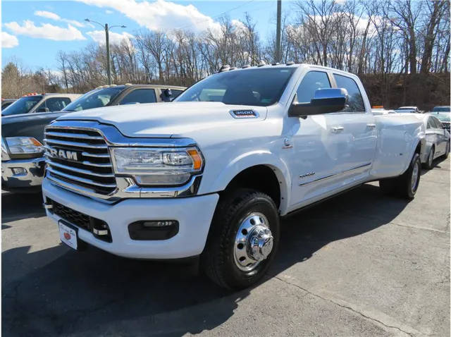 2019 Ram 3500 Limited 4WD photo