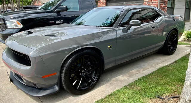 2019 Dodge Challenger R/T Scat Pack RWD photo