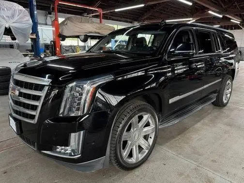 2019 Cadillac Escalade ESV Luxury 4WD photo