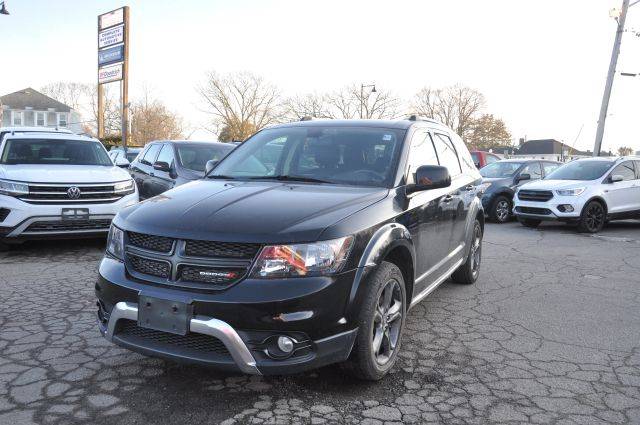2018 Dodge Journey Crossroad FWD photo