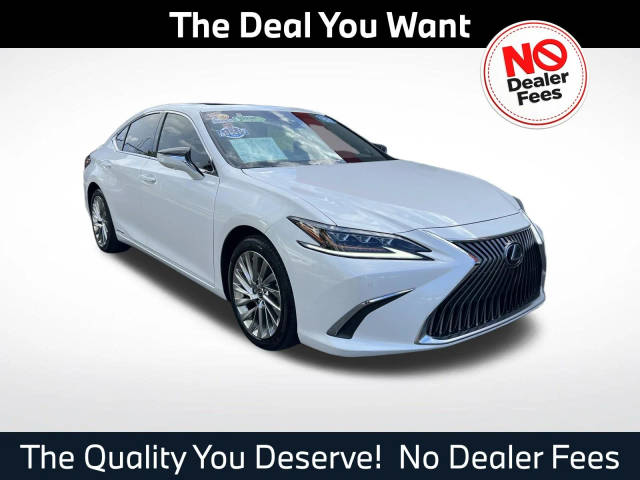 2019 Lexus ES ES 300h Ultra Luxury FWD photo