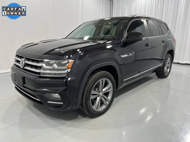 2019 Volkswagen Atlas 3.6L V6 SE w/Technology R-Line AWD photo