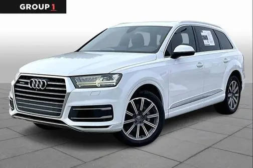 2019 Audi Q7 SE Premium Plus AWD photo