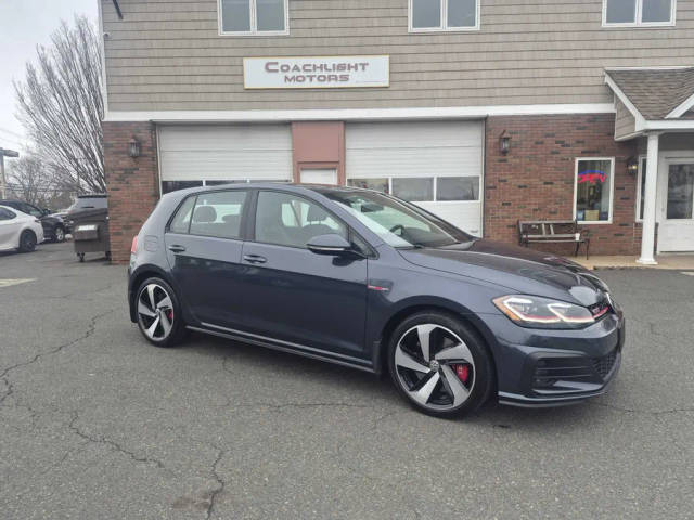 2019 Volkswagen Golf GTI SE FWD photo