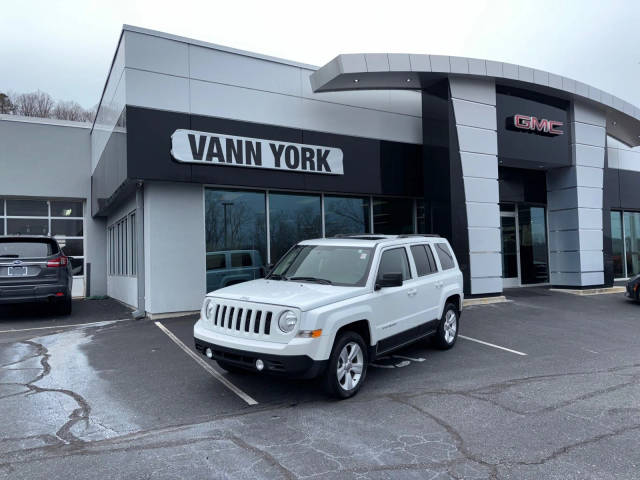 2015 Jeep Patriot Latitude FWD photo