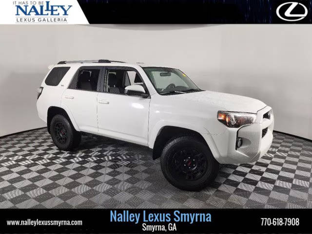 2019 Toyota 4Runner SR5 4WD photo