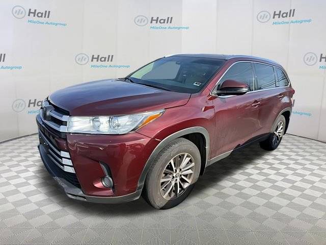 2019 Toyota Highlander XLE AWD photo