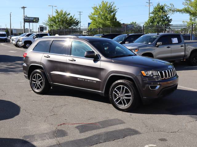 2019 Jeep Grand Cherokee Laredo E RWD photo