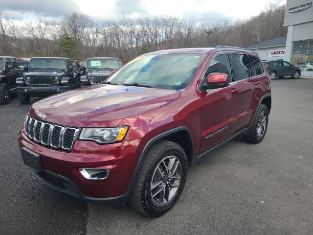 2019 Jeep Grand Cherokee Laredo E 4WD photo