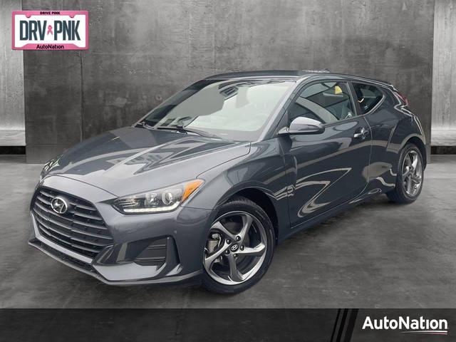 2020 Hyundai Veloster 2.0 FWD photo