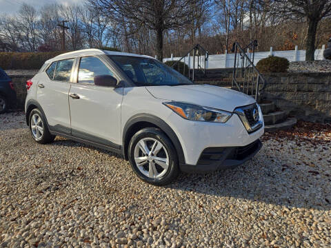 2019 Nissan Kicks S FWD photo