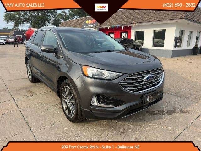2019 Ford Edge Titanium AWD photo