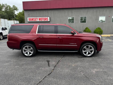 2019 GMC Yukon XL SLT 4WD photo