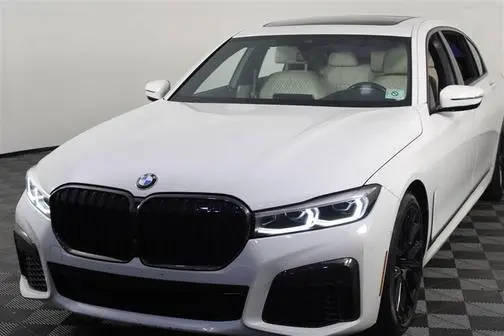 2020 BMW 7 Series 740i RWD photo
