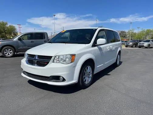 2018 Dodge Grand Caravan SXT FWD photo