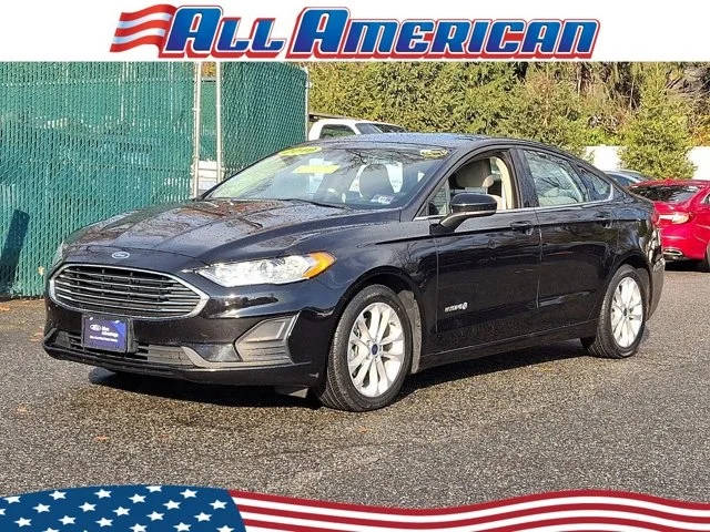 2019 Ford Fusion SE FWD photo