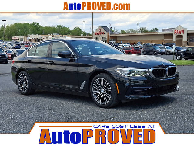 2019 BMW 5 Series 530i xDrive AWD photo