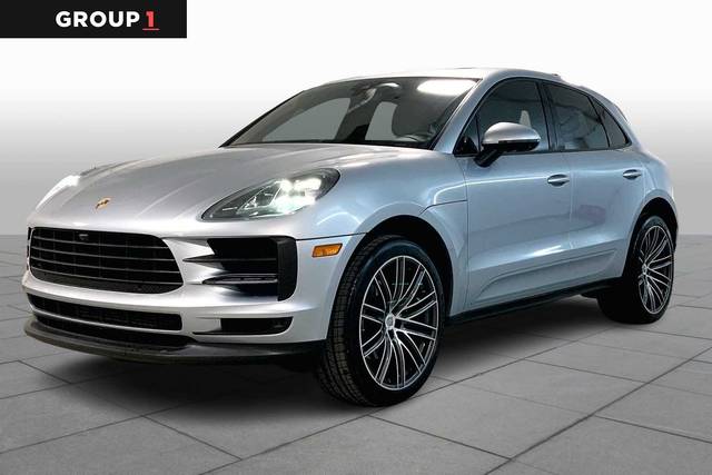2019 Porsche Macan  AWD photo