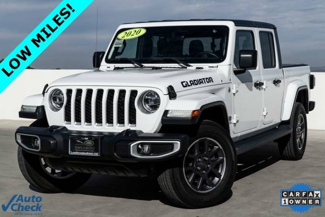 2020 Jeep Gladiator Overland 4WD photo