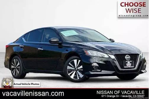 2019 Nissan Altima 2.5 SV FWD photo