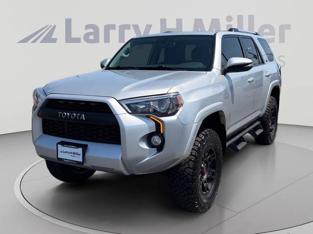 2019 Toyota 4Runner SR5 Premium 4WD photo