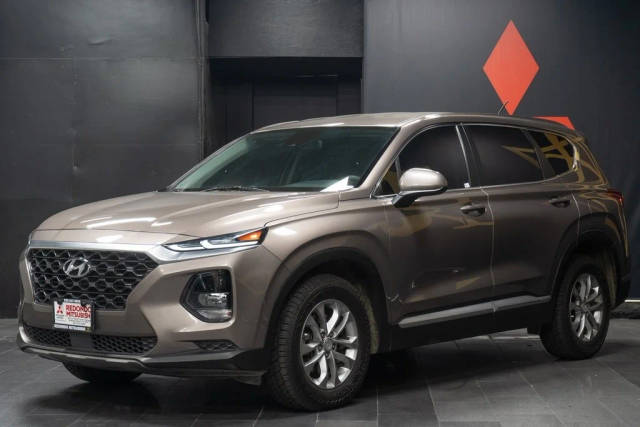 2019 Hyundai Santa Fe SE FWD photo