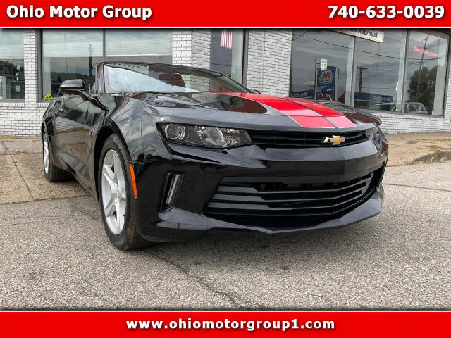 2016 Chevrolet Camaro 1LT RWD photo